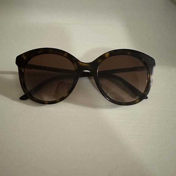 Prada tortoiseshell cat-eye sunglasses - Picture 4 of 9